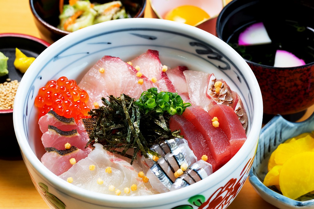 海鮮丼