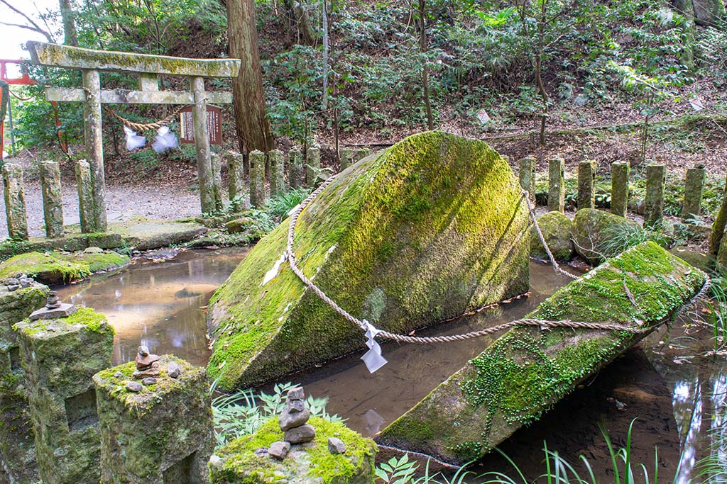 東霧島神社