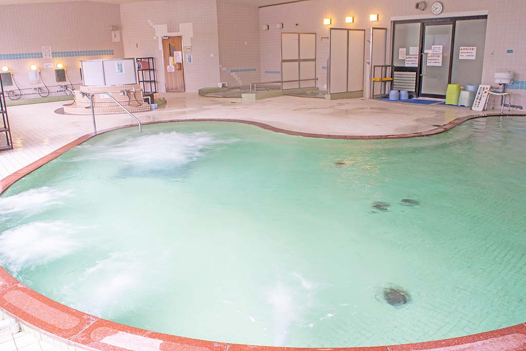 喜入八幡温泉保養館