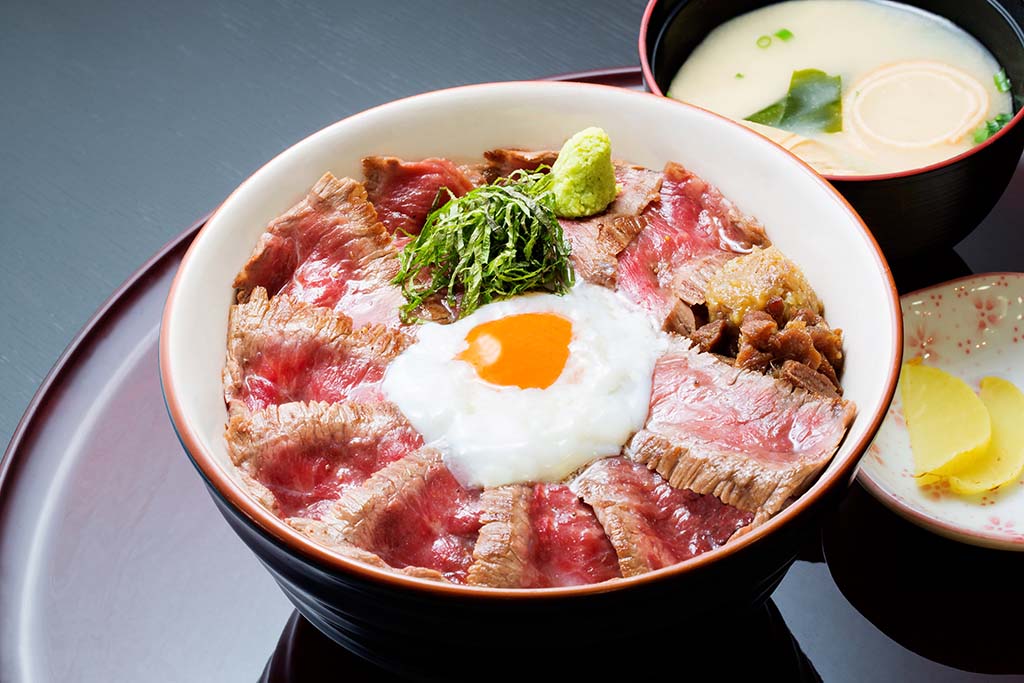 あか牛丼