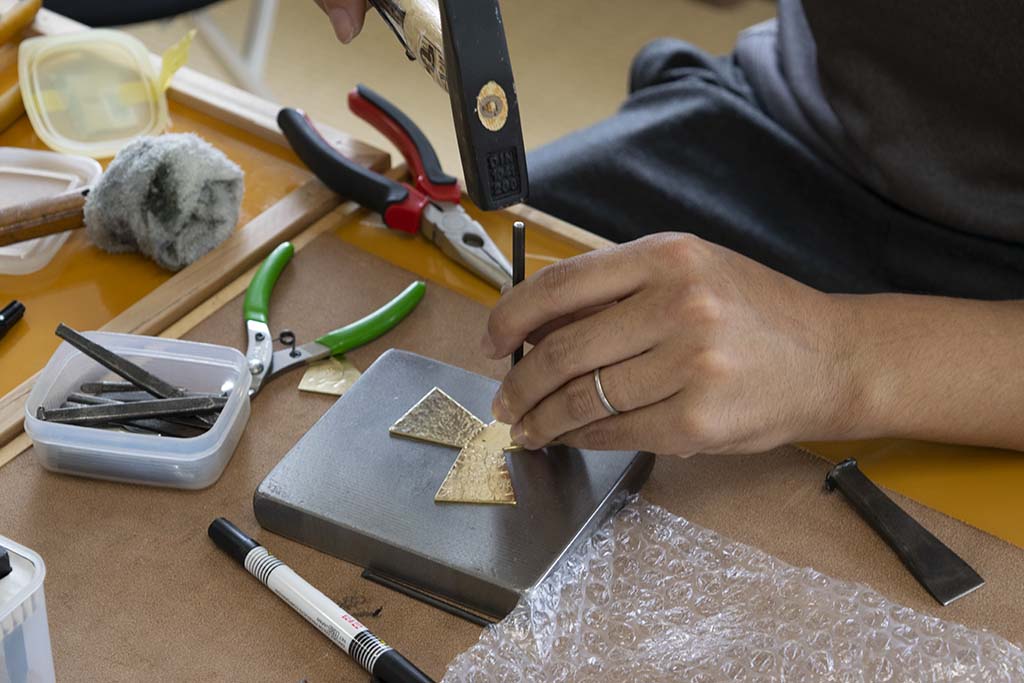 川辺仏壇工芸会館