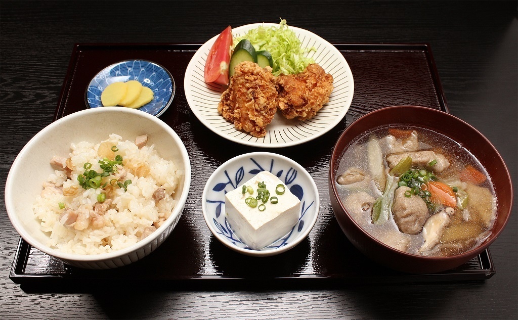 みやっだけ定食