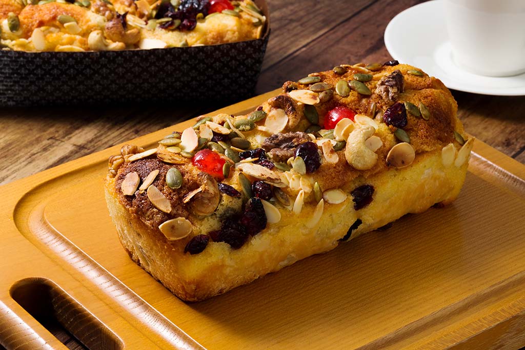 木の実の阿蘇パネトーネ