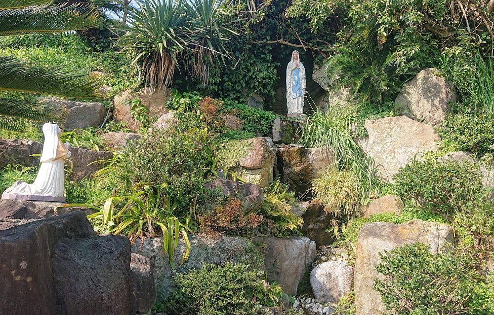 大江天主堂　ルルドの泉