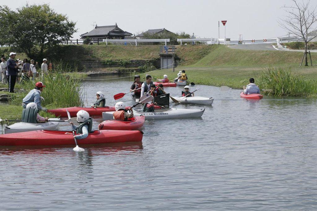 道の駅水辺プラザかもと　カヌー体験