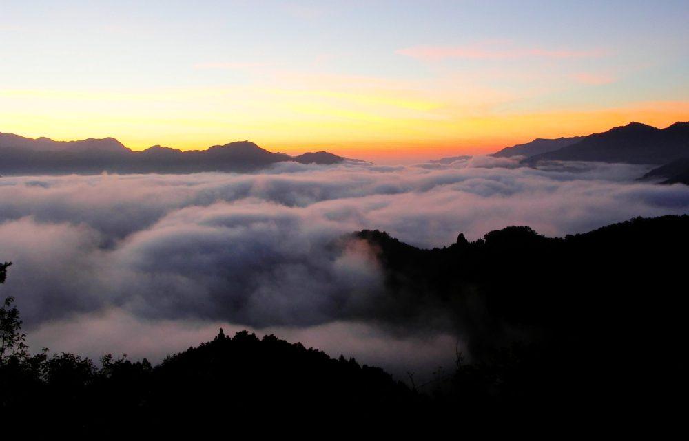 国見ヶ丘展望所　雲海